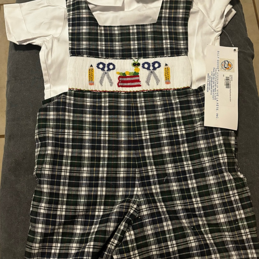 NWT SILLY GOOSE Hand-Smocked “Back To School” Shortall Set